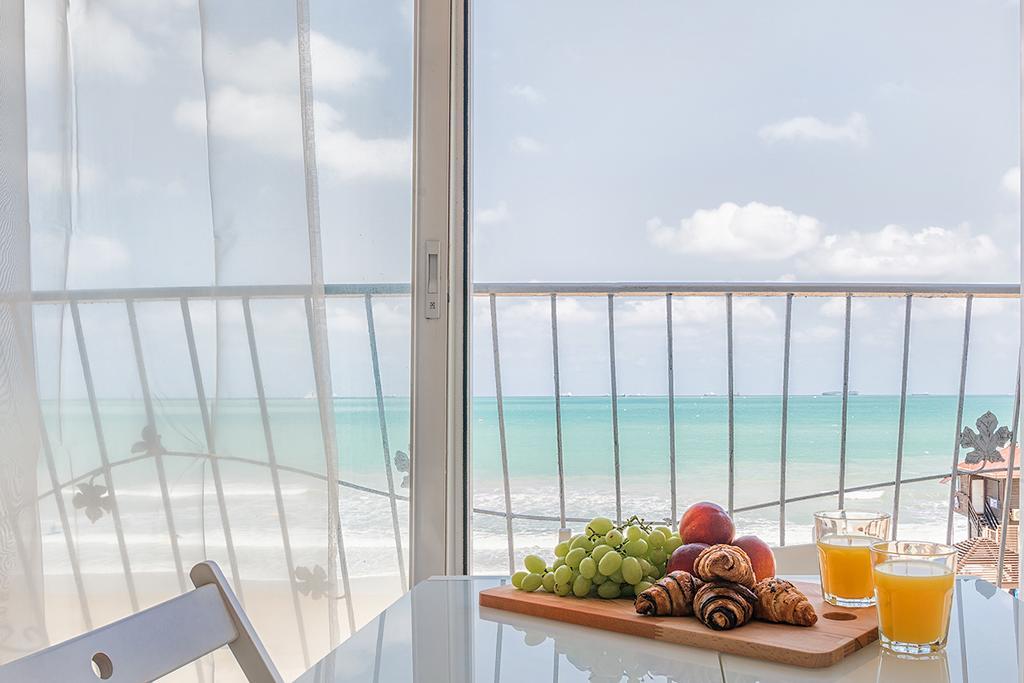 Dream On The Beach Haifa Exterior photo