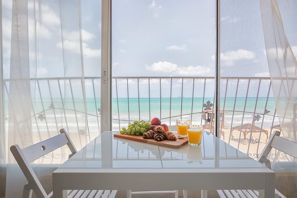 Dream On The Beach Haifa Exterior photo